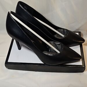 Nine West Classic Black Heels